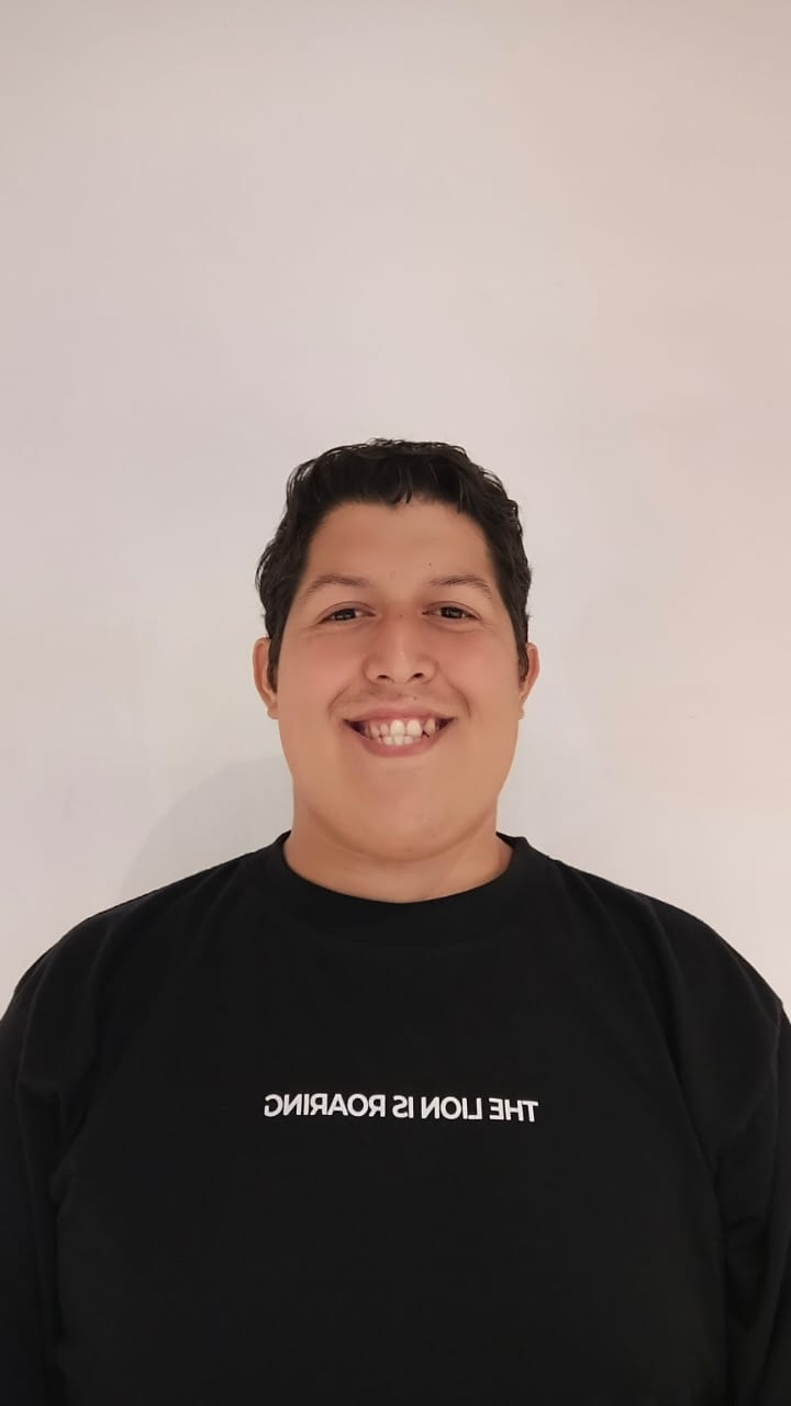 Josué H., profesor de canto online de AIMO